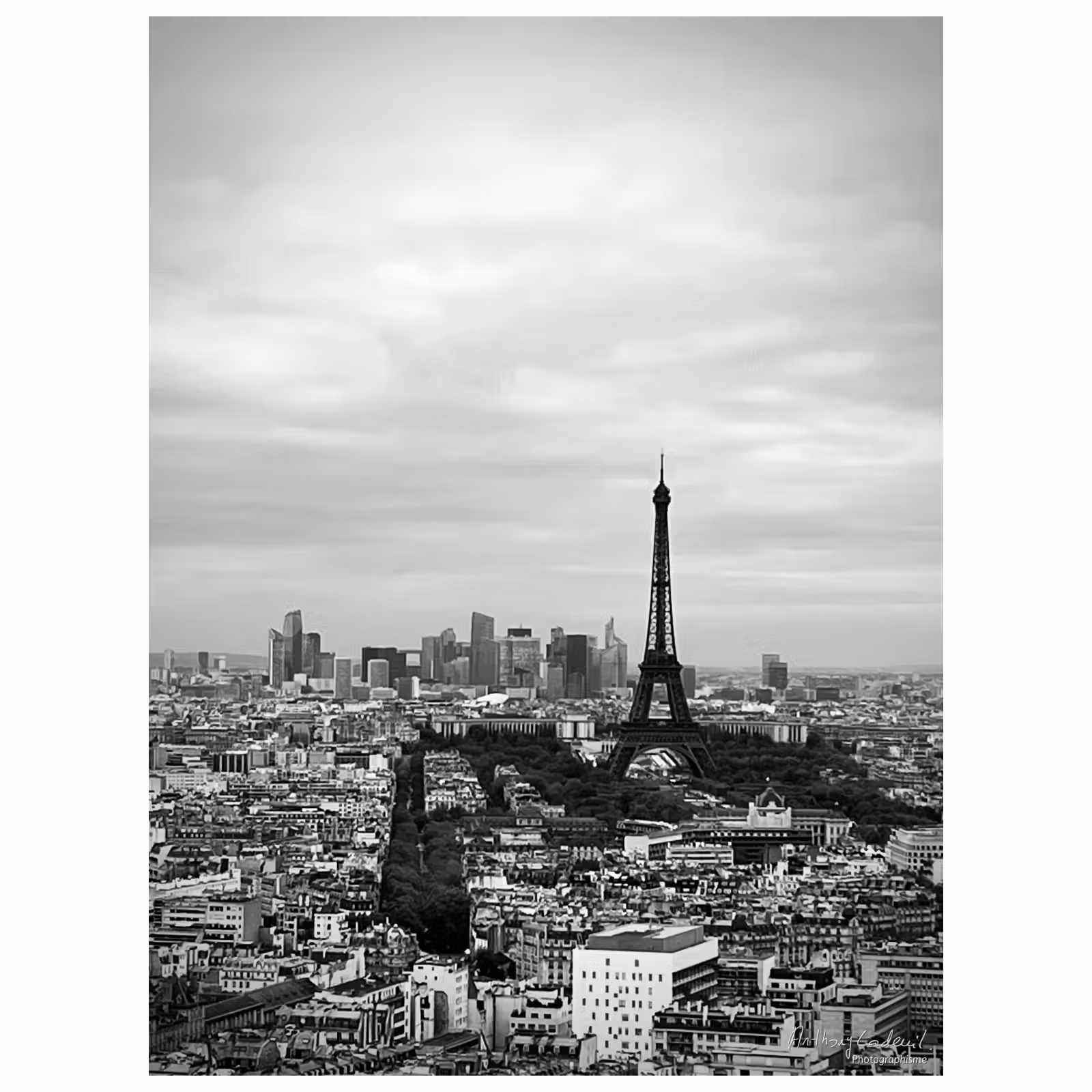 photographie de Paris vu du 32ème étage de l'hôtel Pullman Montparnasse