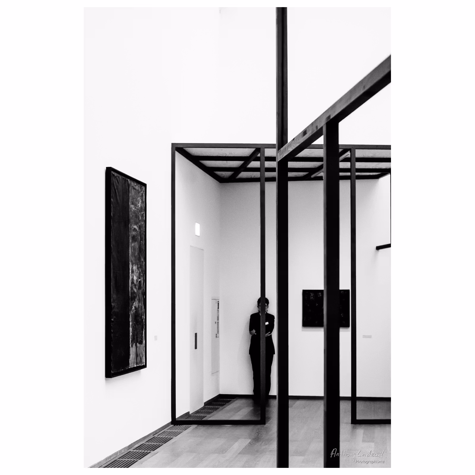 gardien immobile dans un musée de Berlin