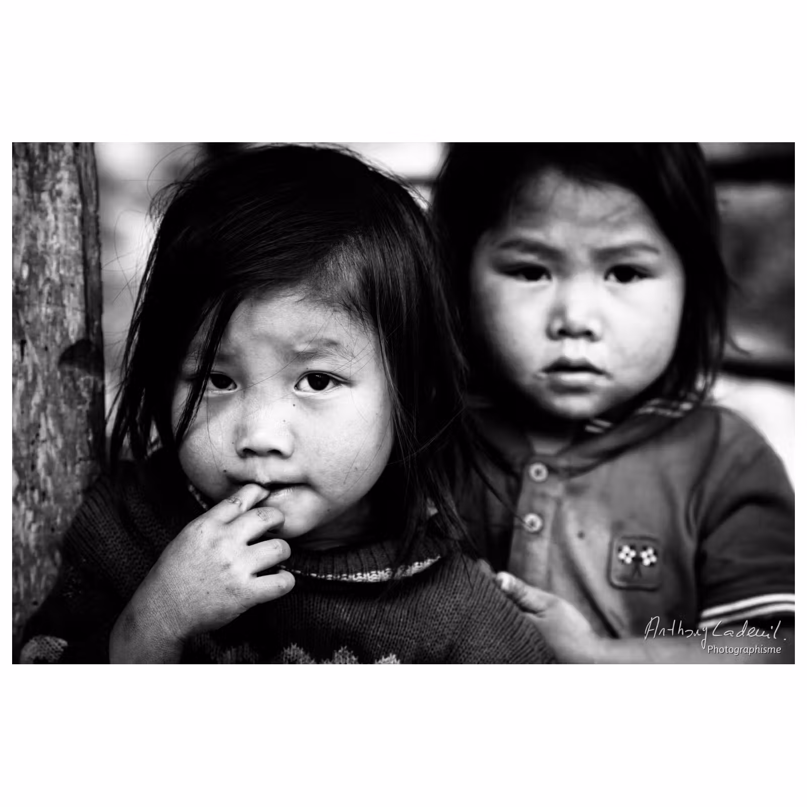 portrait de deux enfants vietnamiens