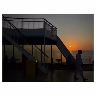 lever de soleil sur le pont du bateau Danielle Casanova